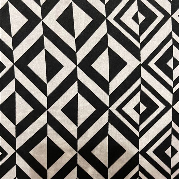 Dana Buchman Black and White Geometric Top with Yellow Accents - Picture 7 of 8